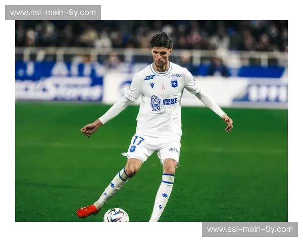 马赛对阵斯特拉斯堡，换帅风波下的欧战资格争夺战